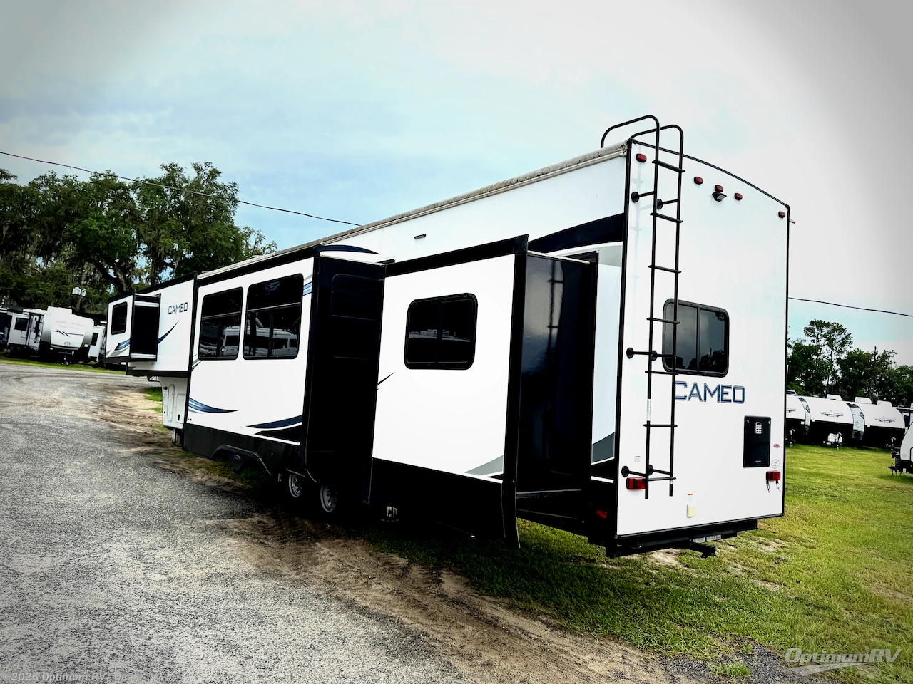 2023 Cameo CE4051BH by CrossRoads from Optimum RV - Ocala in Ocala, Florida