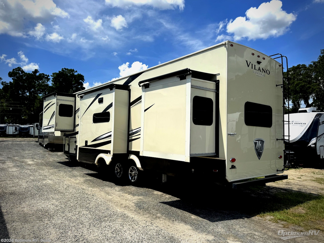 2022 Vilano 393GS by Vanleigh from Optimum RV - Ocala in Ocala, Florida