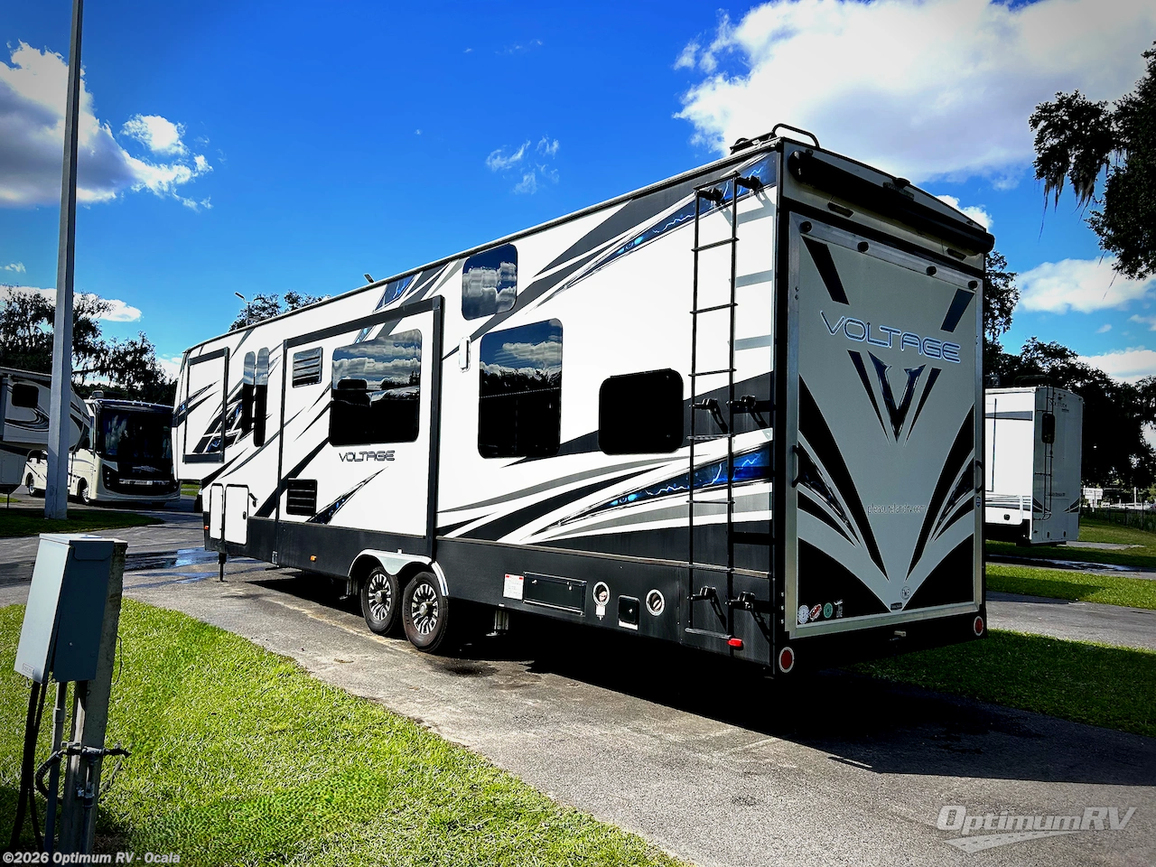 2018 Voltage V3705 by Dutchmen from Optimum RV - Ocala in Ocala, Florida
