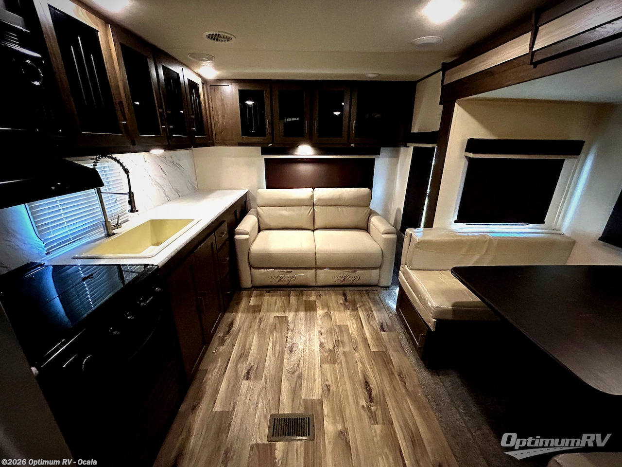 2018 Salem Hemisphere Hyper-Lyte 24RLSHL by Forest River from Optimum RV - Ocala in Ocala, Florida