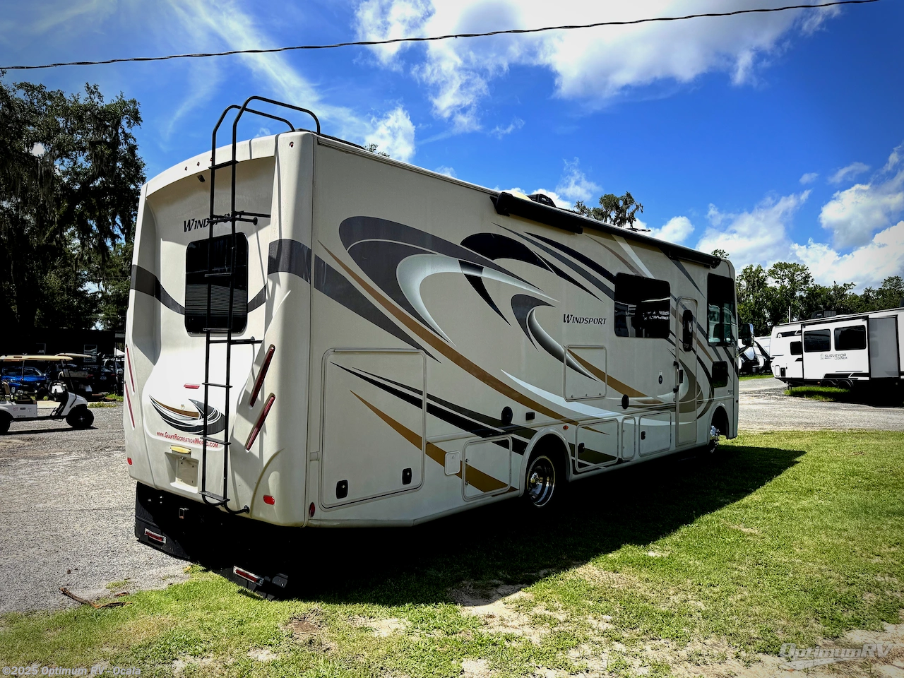 2018 Thor Windsport 29M - Used Class A For Sale by Optimum RV - Ocala in Ocala, Florida features Slideout, Awning