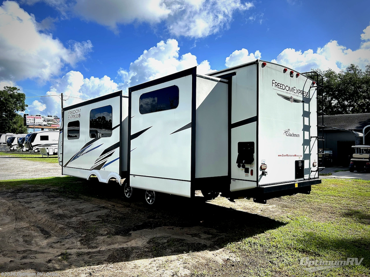 2023 Freedom Express Liberty Edition 320BHDSLE by Coachmen from Optimum RV - Ocala in Ocala, Florida