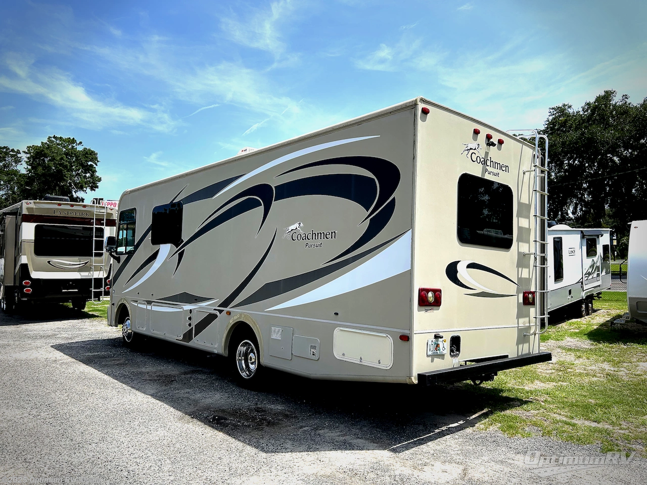 2014 Pursuit 27 KB by Coachmen from Optimum RV - Ocala in Ocala, Florida