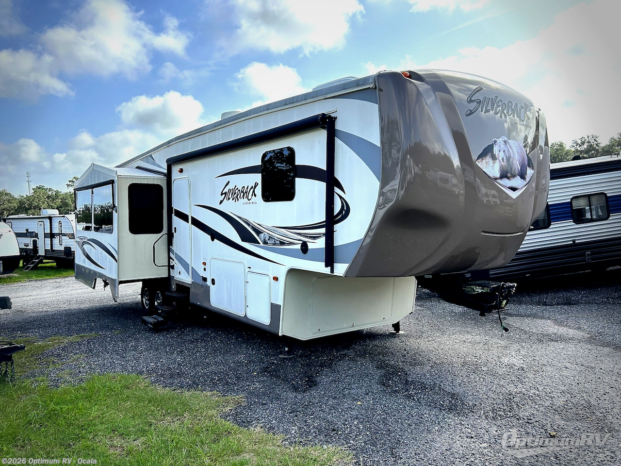 2015 Forest River Cedar Creek Silverback 33IK #1CR3186 - For Sale in ...