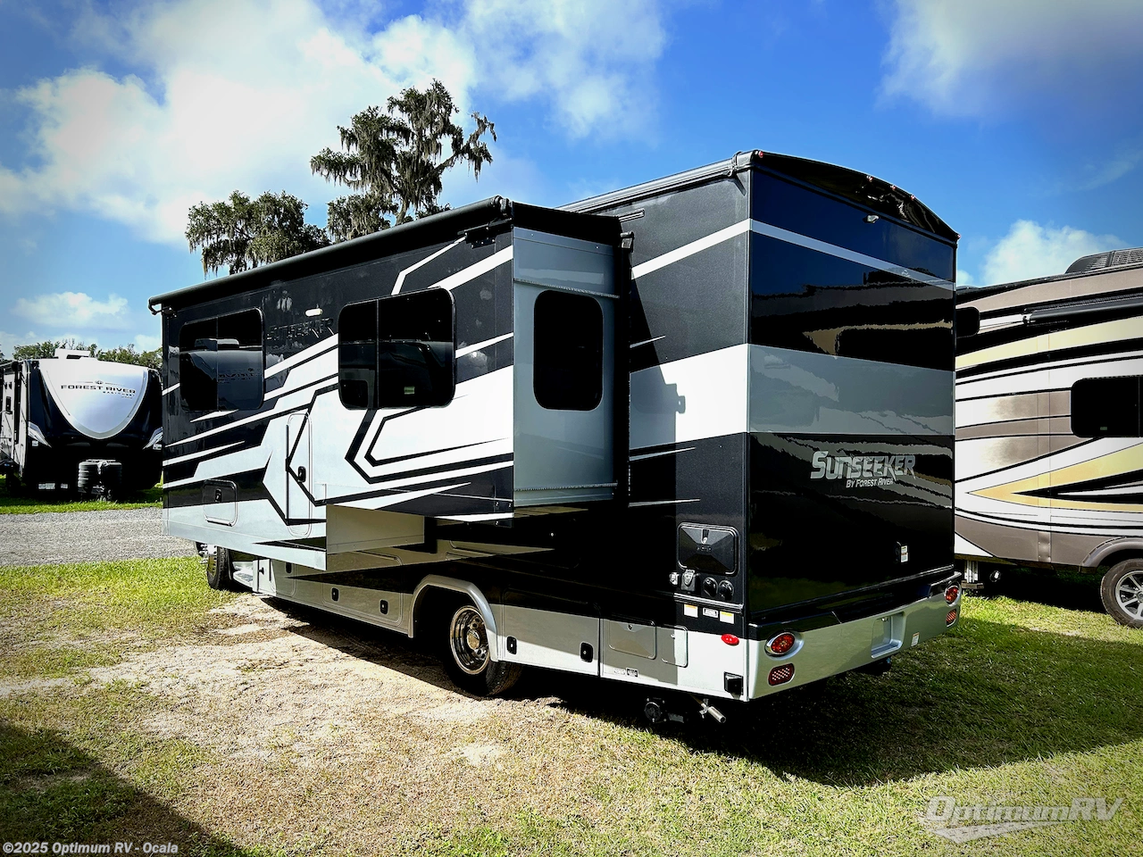 2023 Sunseeker MBS 2400B by Forest River from Optimum RV - Ocala in Ocala, Florida