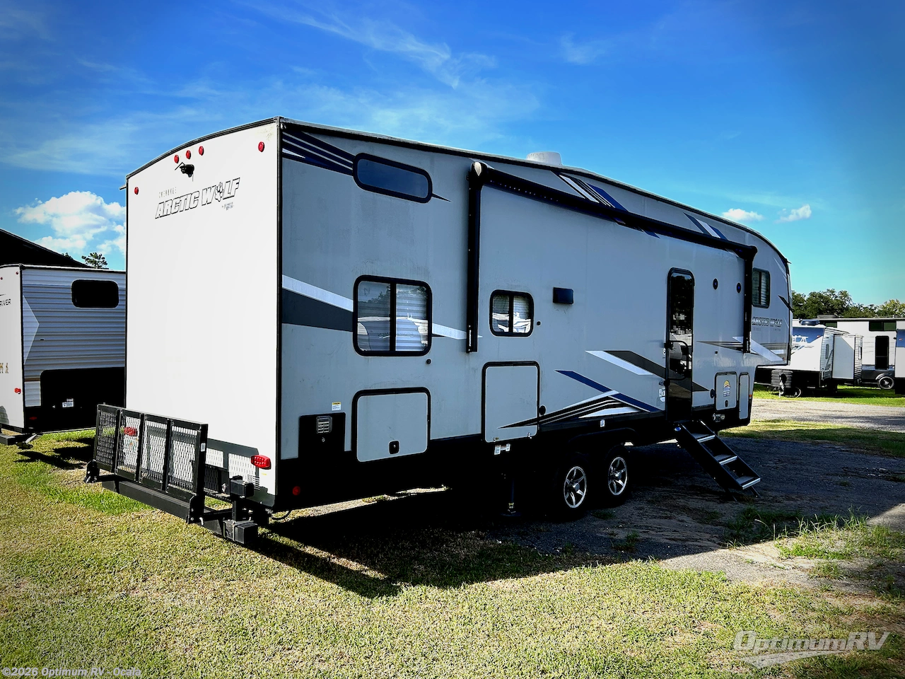 2022 Forest River Cherokee Arctic Wolf 287BH - Used Fifth Wheel For Sale by Optimum RV - Ocala in Ocala, Florida features Awning, Slideout