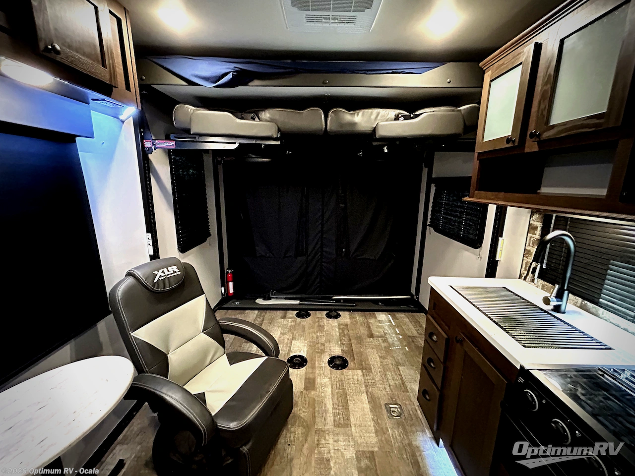 2021 Forest River XLR Hyper Lite 2513 - Used Travel Trailer For Sale by Optimum RV - Ocala in Ocala, Florida features Awning, Slideout