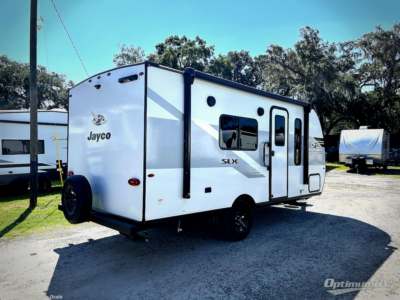 2025 Jayco Jay Flight SLX 175FQ - Used Travel Trailer For Sale by Optimum RV - Ocala in Ocala, Florida features Awning