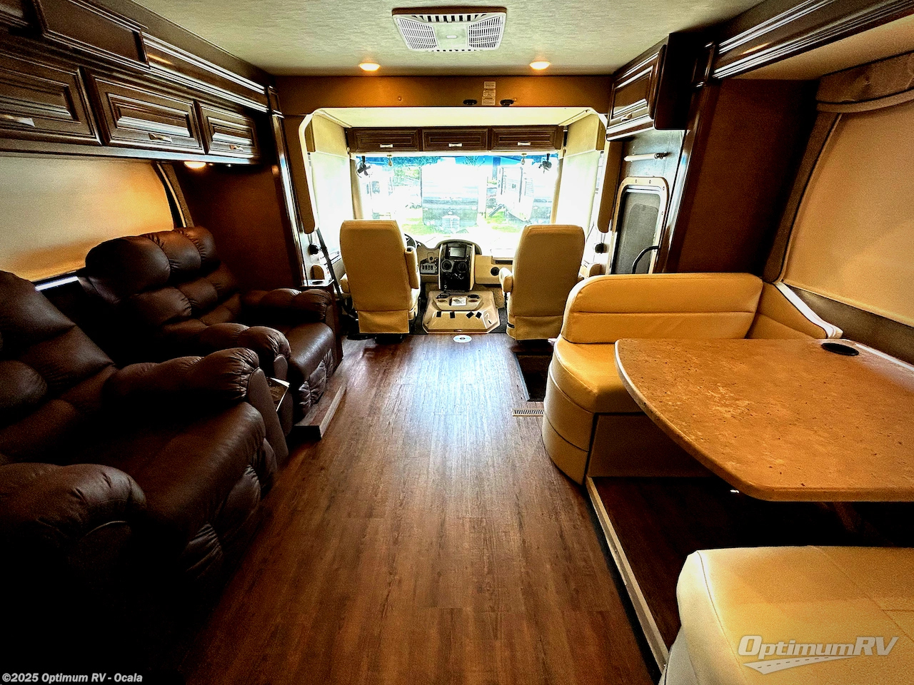 Used 2017 Thor Challenger 37YT available in Ocala, Florida