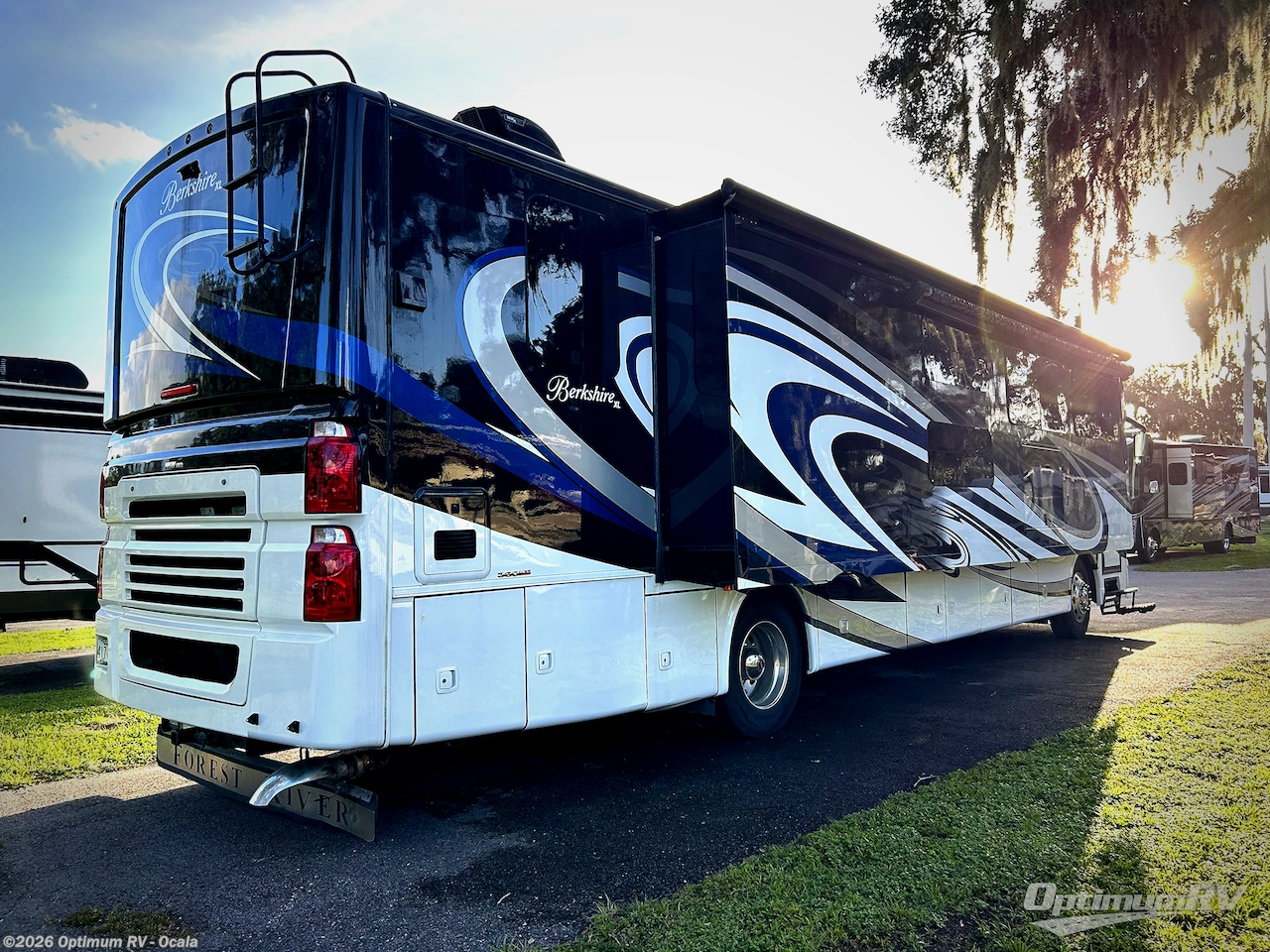 2018 Forest River Berkshire XL 40C - Used Class A For Sale by Optimum RV - Ocala in Ocala, Florida features Awning, Slideout