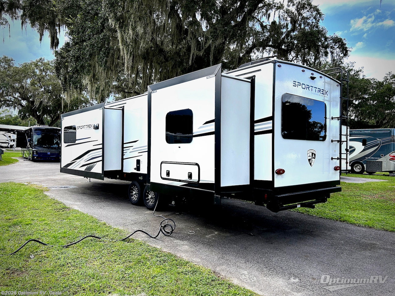 2026 SportTrek Touring Edition STT333VMI by Venture RV from Optimum RV - Ocala in Ocala, Florida