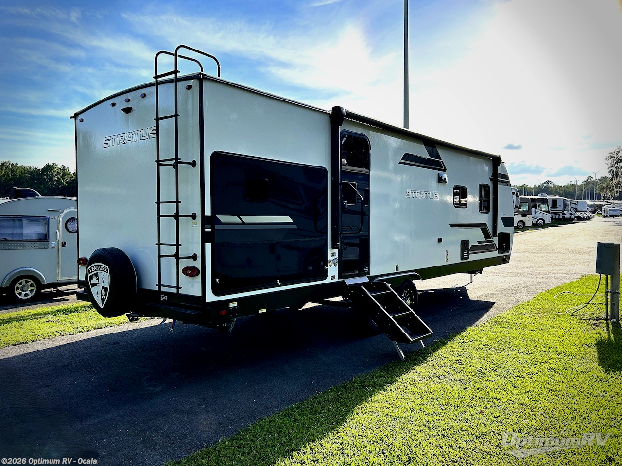 2026 Venture RV Stratus SR261VRB - New Travel Trailer For Sale by Optimum RV - Ocala in Ocala, Florida features Awning, Slideout