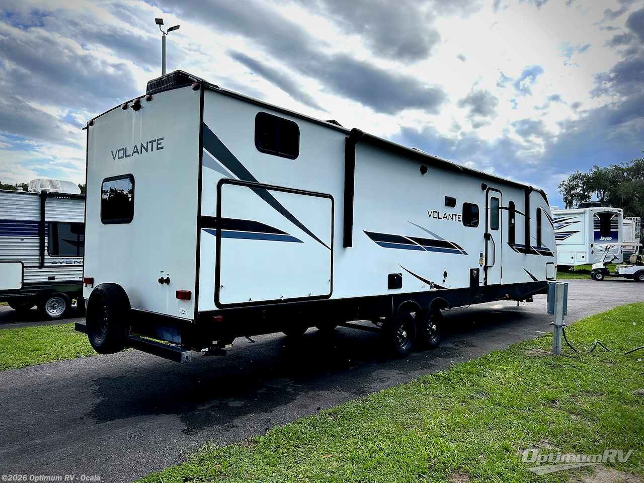 2022 CrossRoads Volante 34BH - Used Travel Trailer For Sale by Optimum RV - Ocala in Ocala, Florida features Slideout, Awning