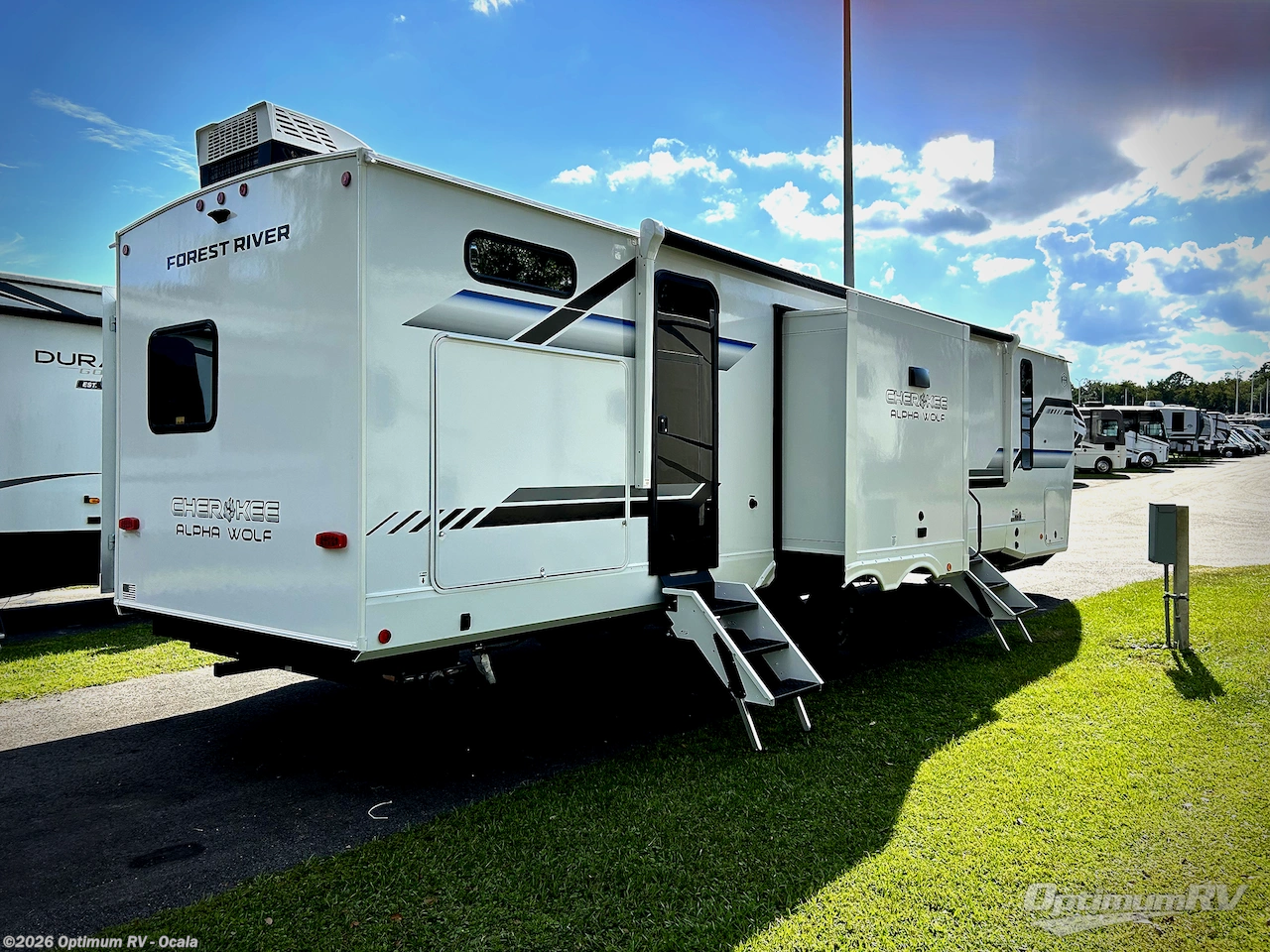 2026 Forest River Cherokee Alpha Wolf 33BH - New Travel Trailer For Sale by Optimum RV - Ocala in Ocala, Florida features Slideout, Awning