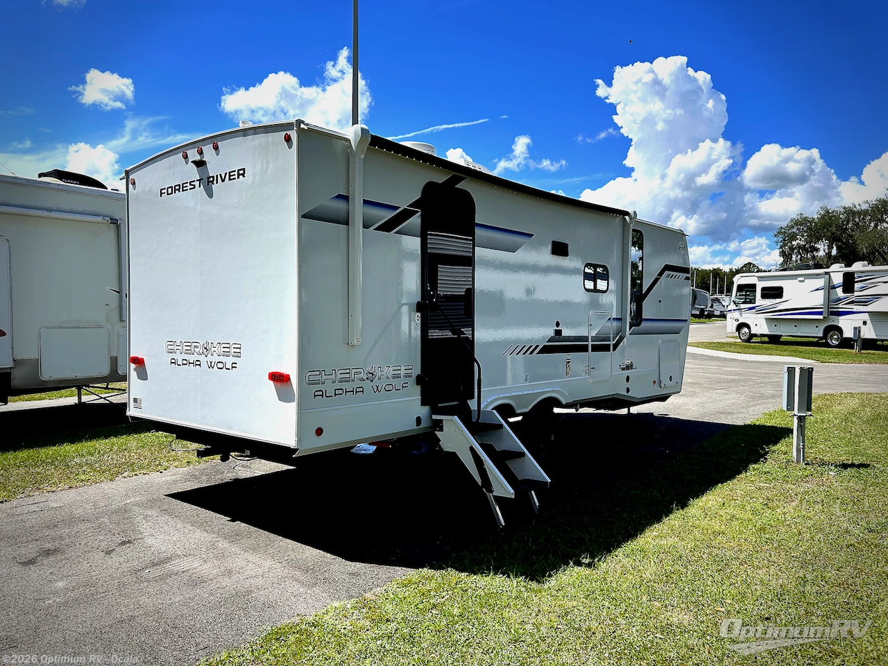 2026 Forest River Cherokee Alpha Wolf 22SW - New Travel Trailer For Sale by Optimum RV - Ocala in Ocala, Florida features Awning, Slideout