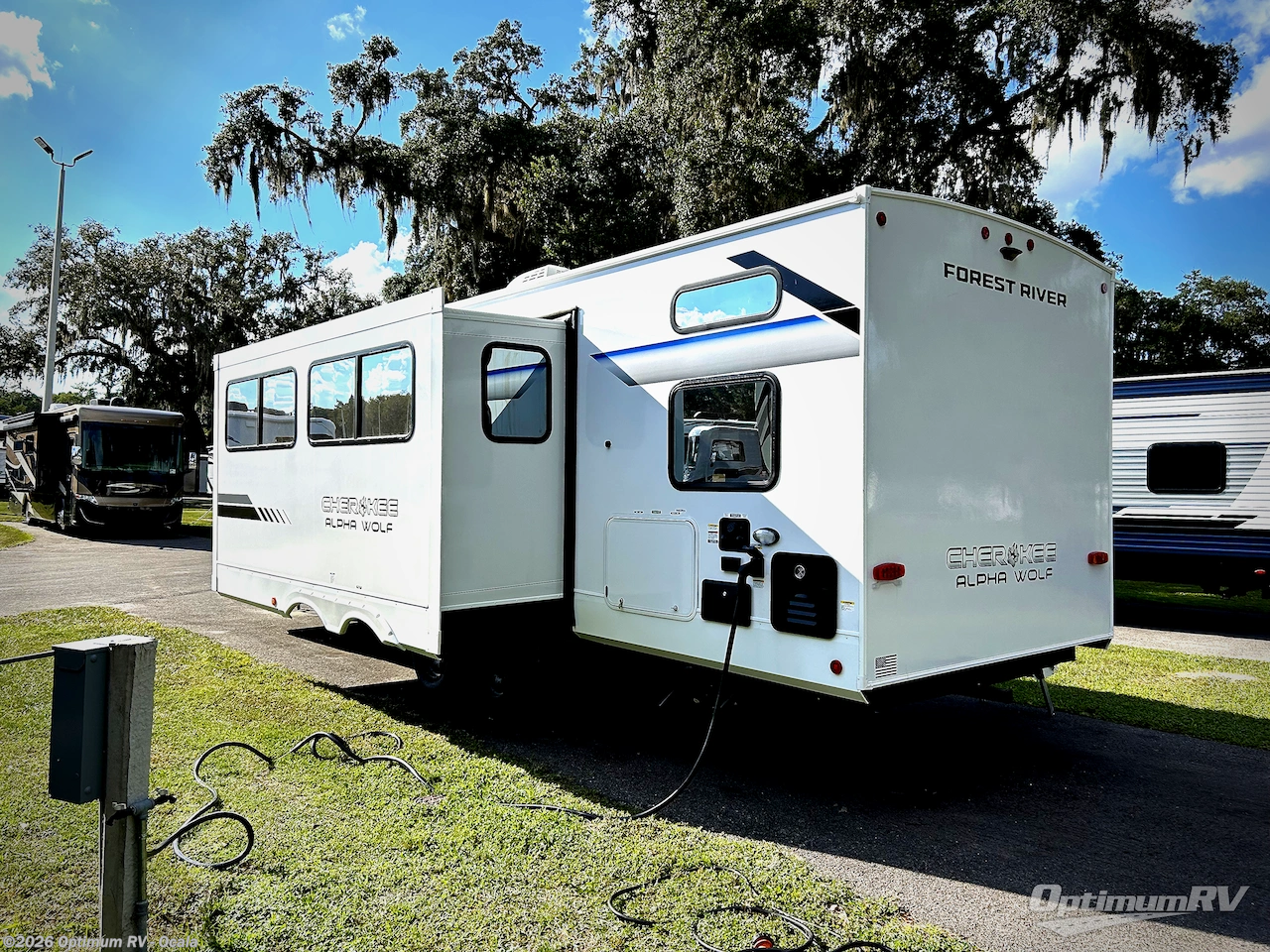 2026 Cherokee Alpha Wolf 26DBH by Forest River from Optimum RV - Ocala in Ocala, Florida