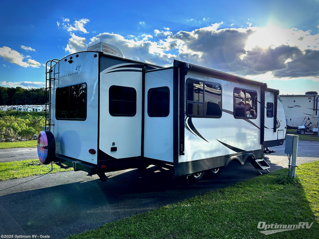2021 Highland Ridge Open Range Light LT290RLS - Used Travel Trailer For Sale by Optimum RV - Ocala in Ocala, Florida features Slideout, Awning