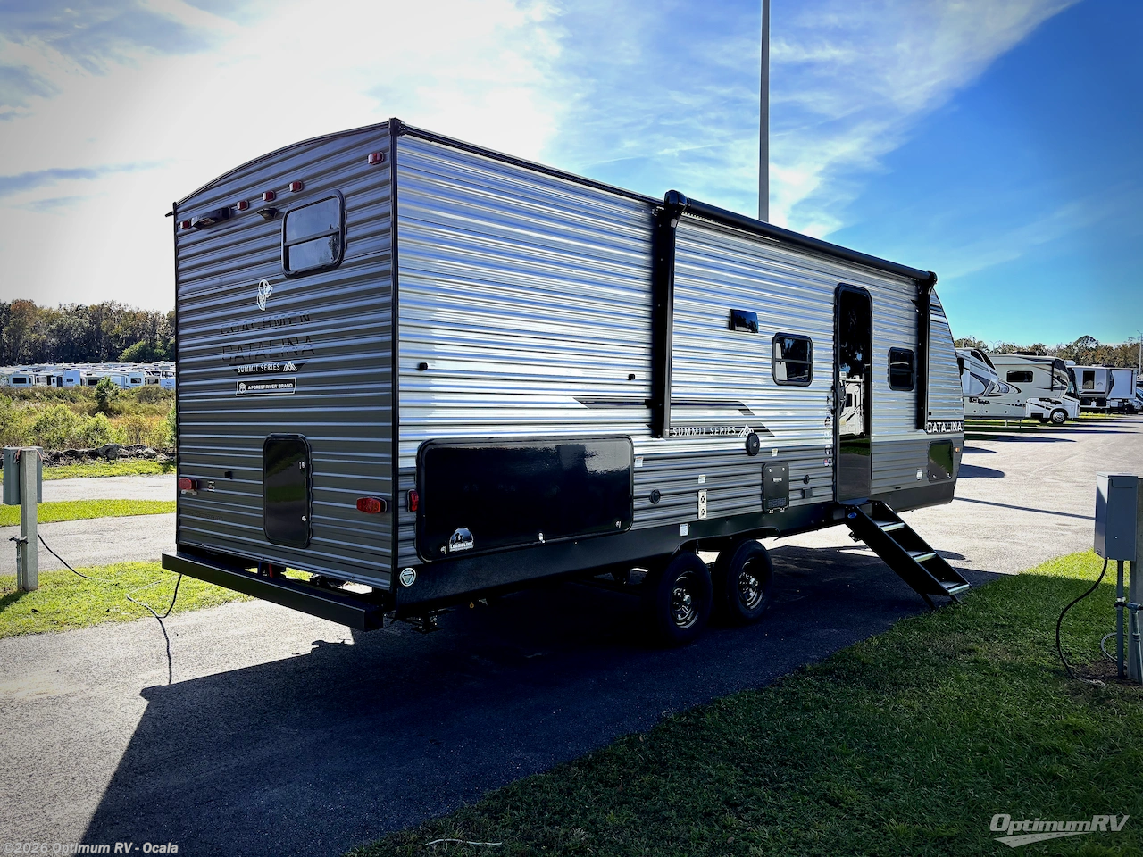 2026 Coachmen Catalina Summit Series 8 231BHS - New Travel Trailer For Sale by Optimum RV - Ocala in Ocala, Florida features Awning, Slideout