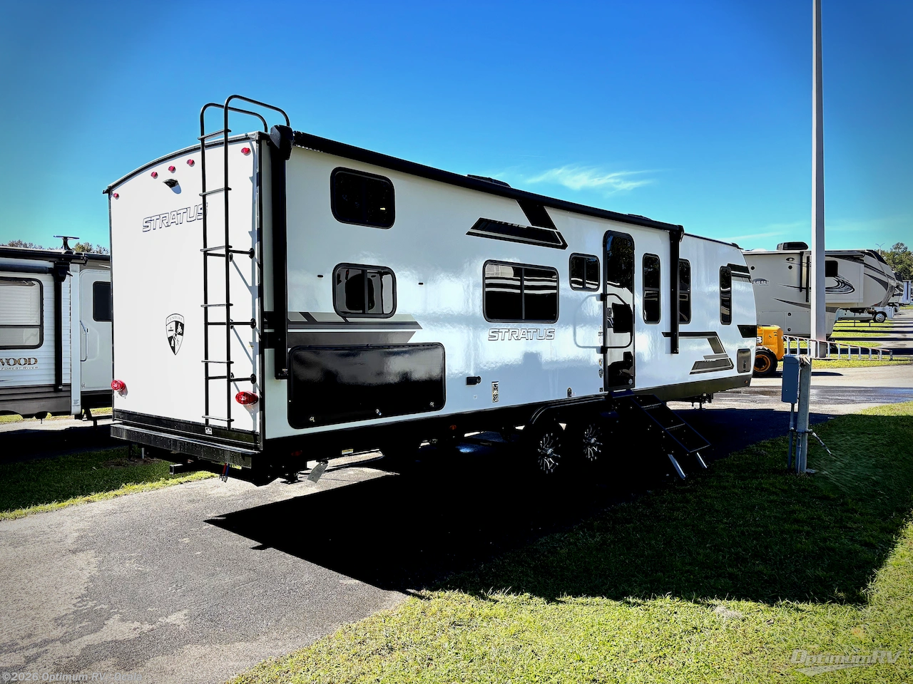 2026 Venture RV Stratus SR302VBH - New Travel Trailer For Sale by Optimum RV - Ocala in Ocala, Florida features Awning, Slideout