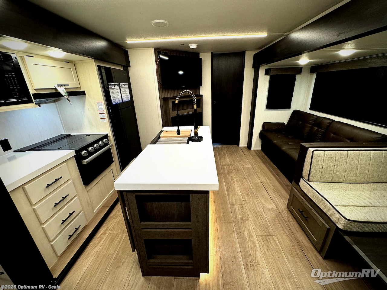 New 2026 Forest River Cherokee Alpha Wolf 33BH available in Ocala, Florida