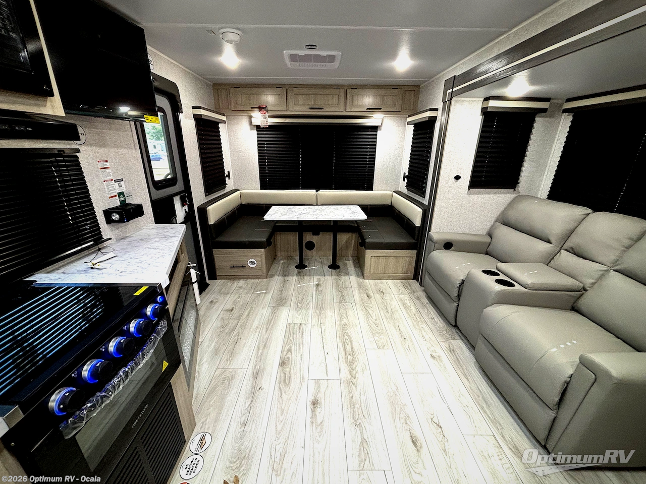 New 2026 East to West Della Terra 251RD available in Ocala, Florida