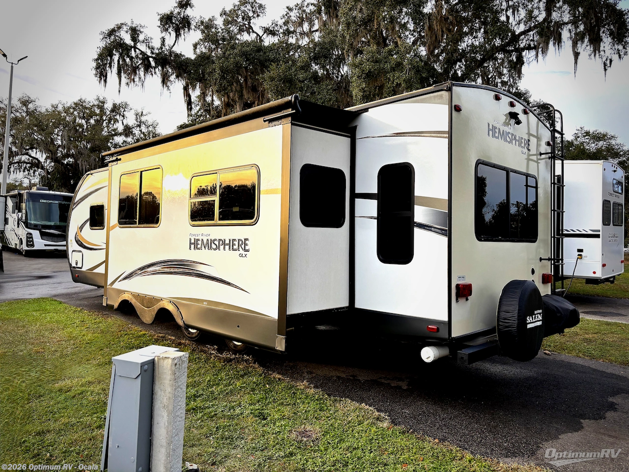 2018 Salem Hemisphere Lite 272RL by Forest River from Optimum RV - Ocala in Ocala, Florida
