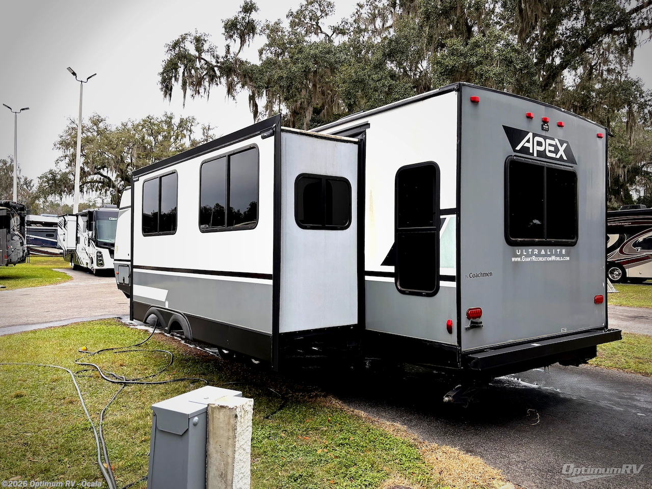 2021 Apex Ultra-Lite 293RLDS by Coachmen from Optimum RV - Ocala in Ocala, Florida