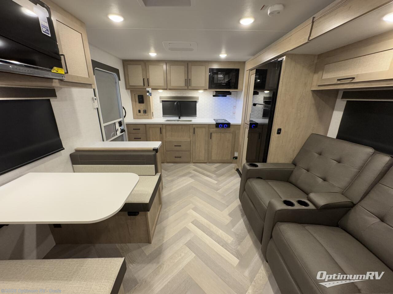 New 2025 Ember RV E-Series 24RLD available in Ocala, Florida