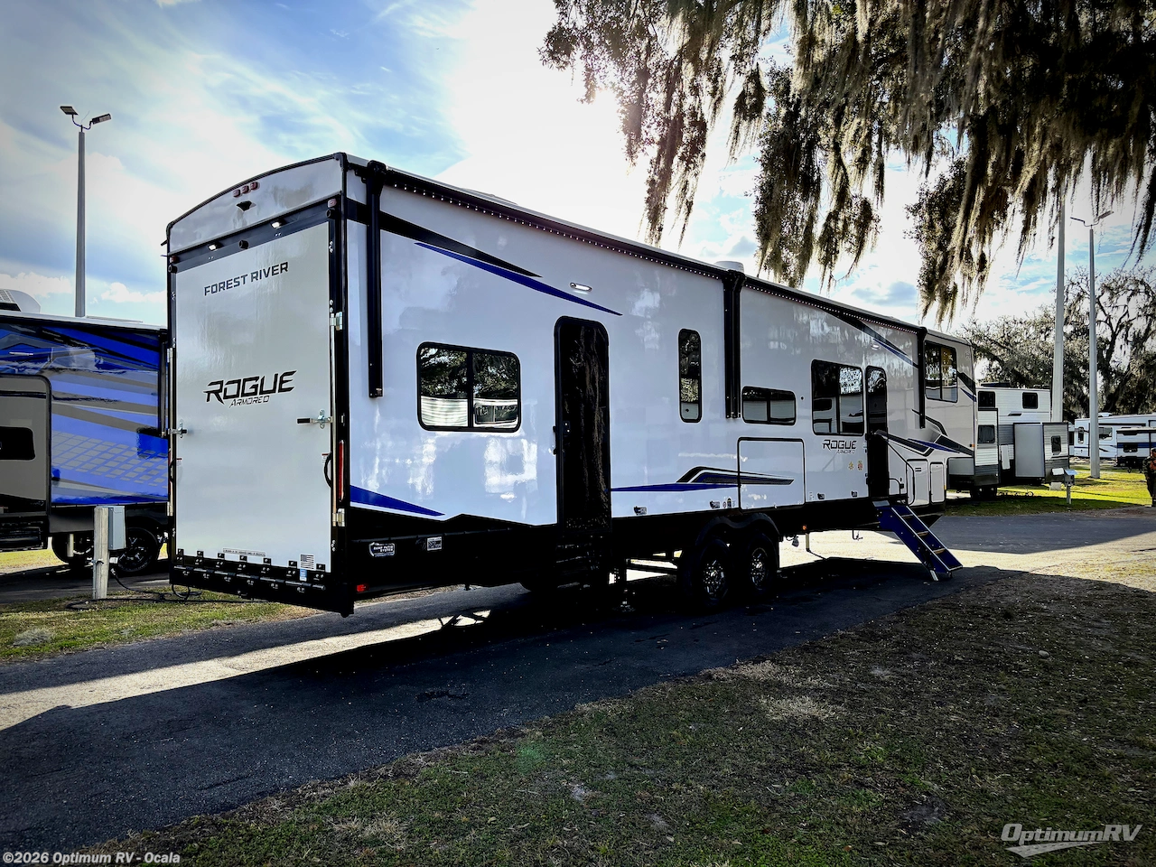 2026 Forest River Vengeance Rogue Armored 4015 - New Fifth Wheel For Sale by Optimum RV - Ocala in Ocala, Florida features Slideout, Awning