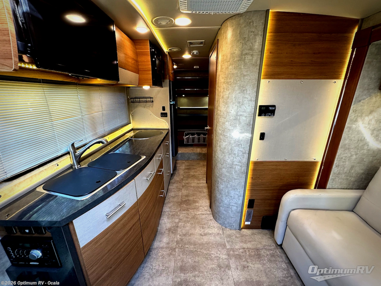 2015 View 24G by Winnebago from Optimum RV - Ocala in Ocala, Florida