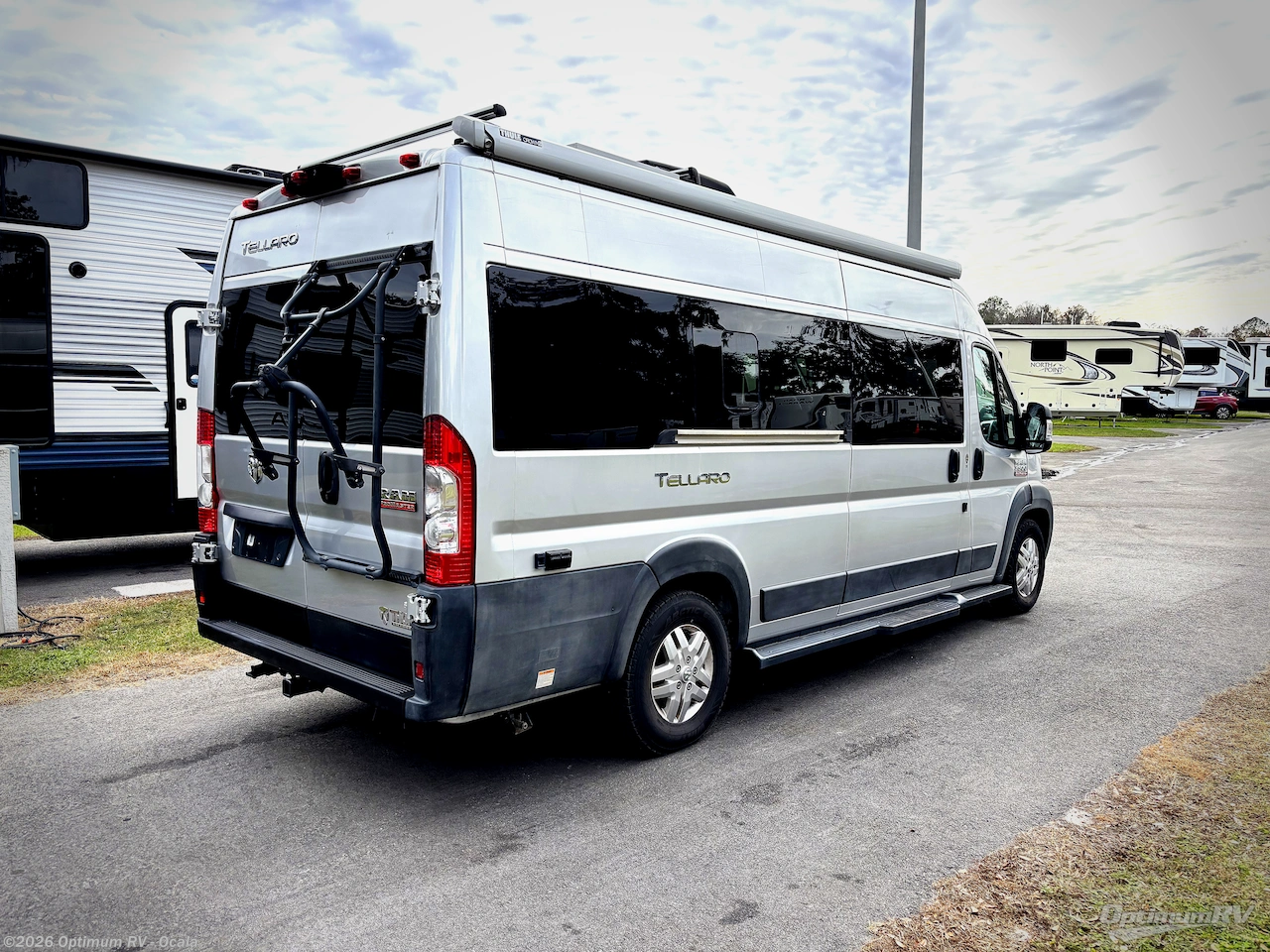 2022 Thor Tellaro 20K - Used Class B For Sale by Optimum RV - Ocala in Ocala, Florida features Awning