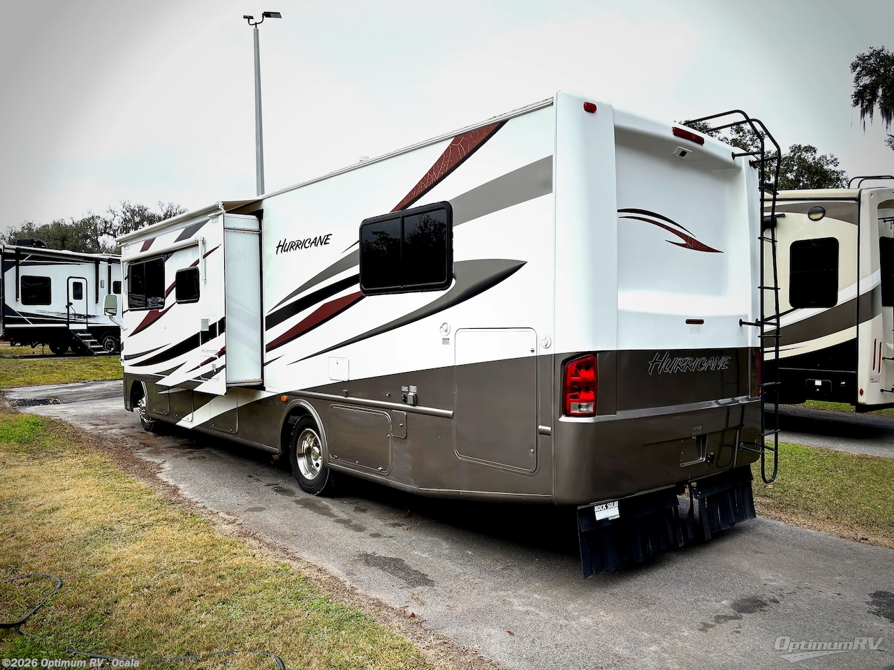 2012 Hurricane 32D by Thor from Optimum RV - Ocala in Ocala, Florida