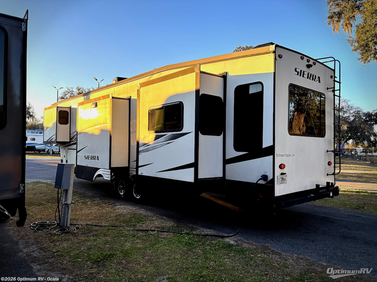 2019 Sierra 387MKOK by Forest River from Optimum RV - Ocala in Ocala, Florida