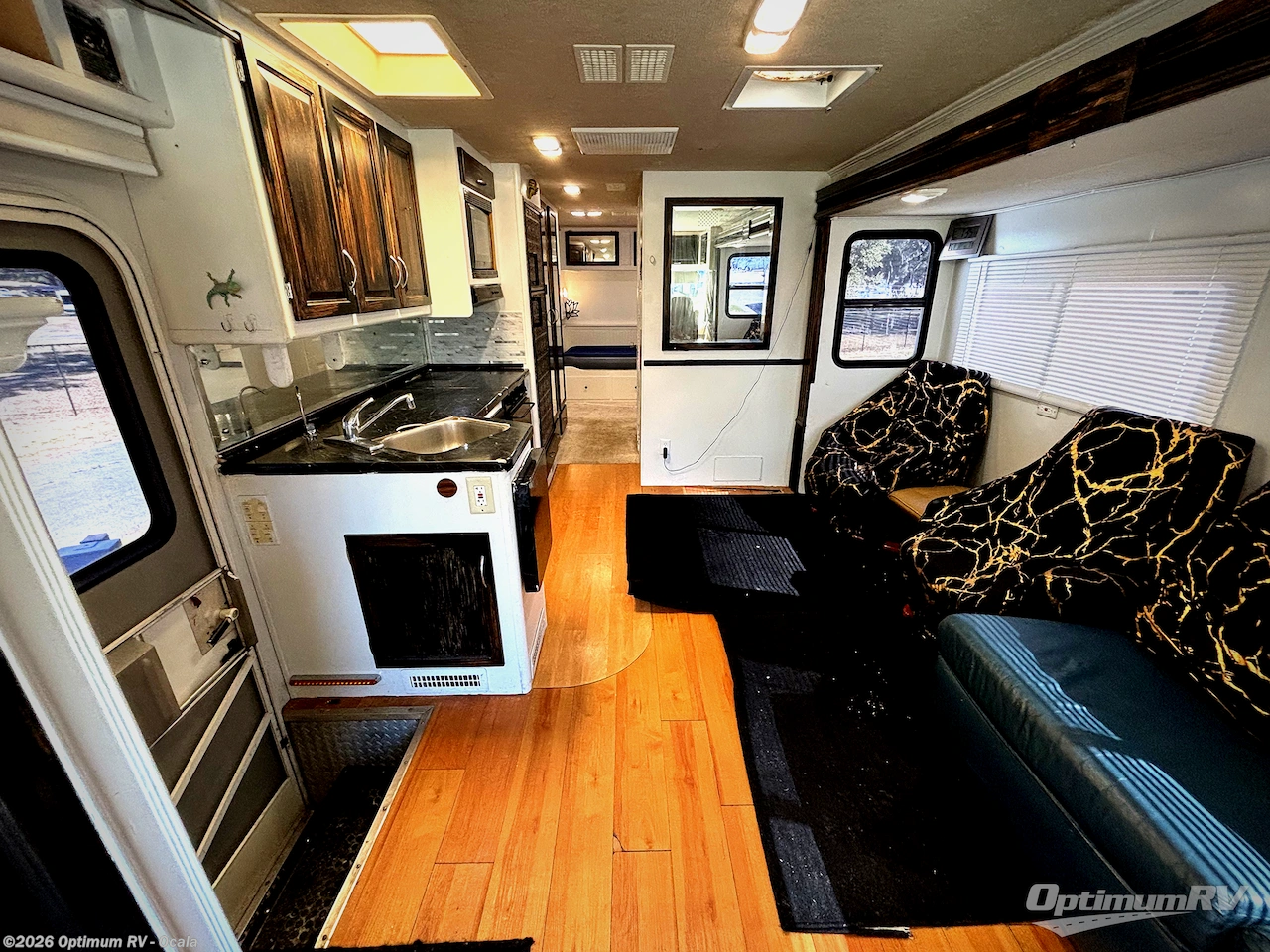 Used 2002 Fleetwood Southwind 32v available in Ocala, Florida