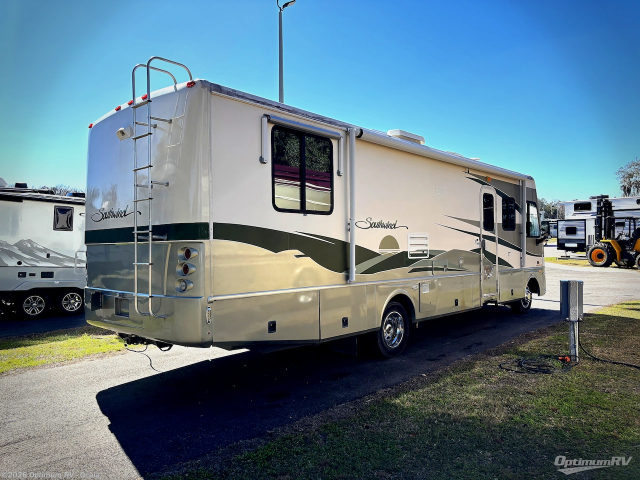 2002 Fleetwood Southwind 32v - Used Class A For Sale by Optimum RV - Ocala in Ocala, Florida
