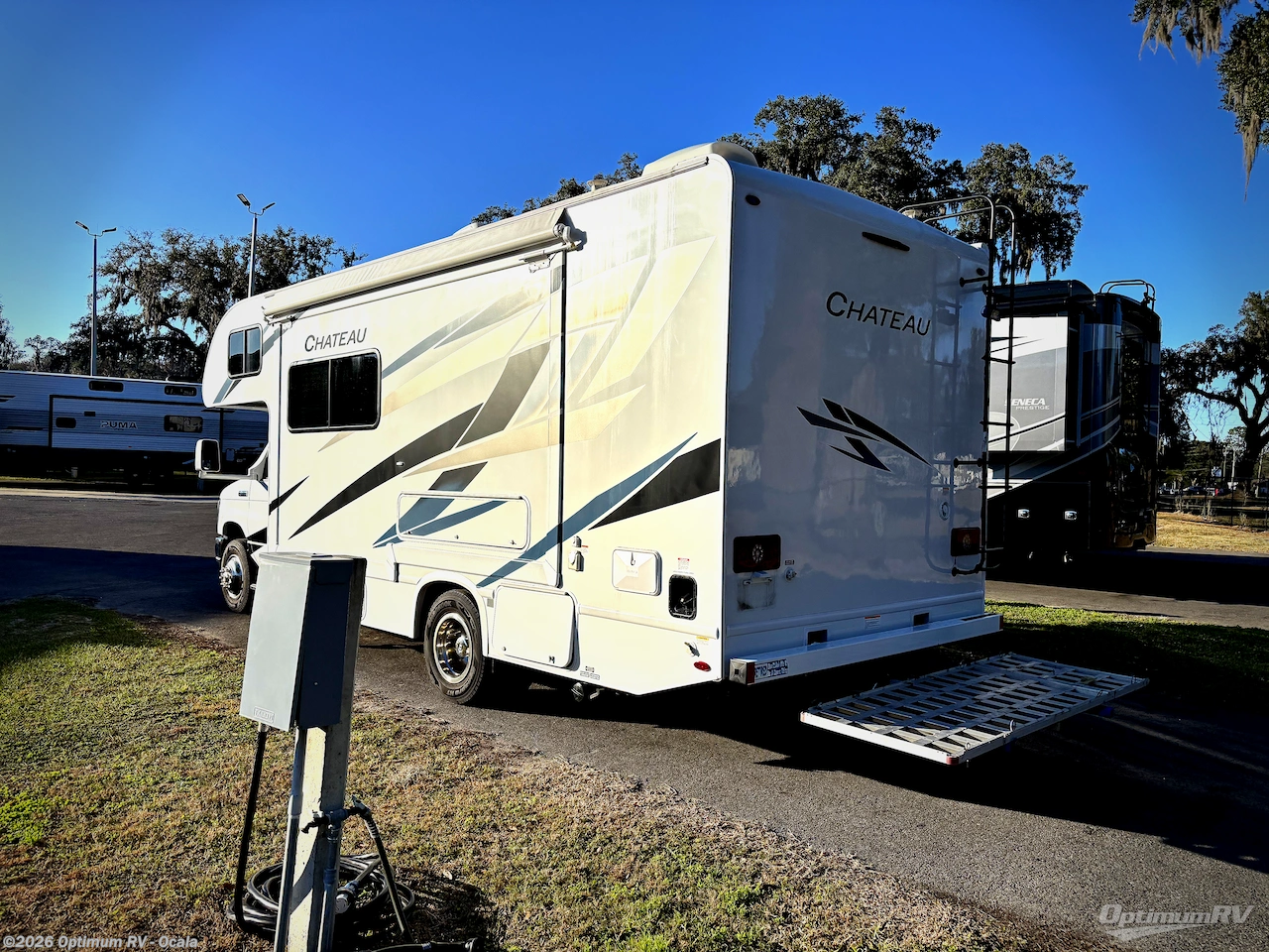 2024 Chateau 25M by Thor from Optimum RV - Ocala in Ocala, Florida