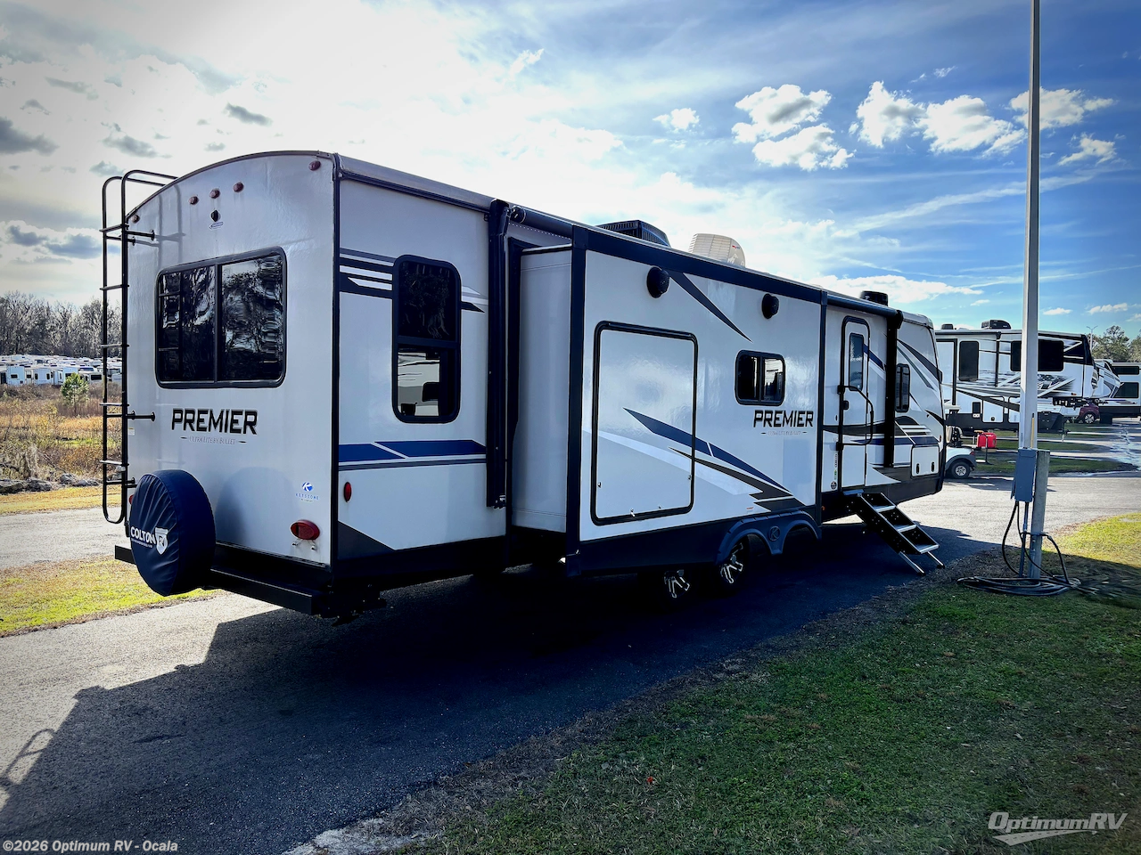 2024 Keystone Premier Ultra Lite 30RIPR - Used Travel Trailer For Sale by Optimum RV - Ocala in Ocala, Florida features Slideout, Awning