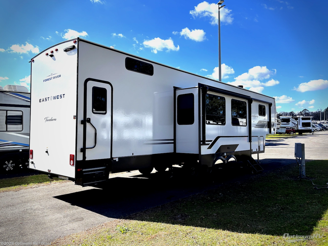 2026 East to West Tandara 389DS - New Fifth Wheel For Sale by Optimum RV - Ocala in Ocala, Florida features Awning, Slideout
