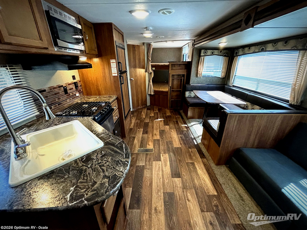 2017 Summerland 2820BH by Keystone from Optimum RV - Ocala in Ocala, Florida