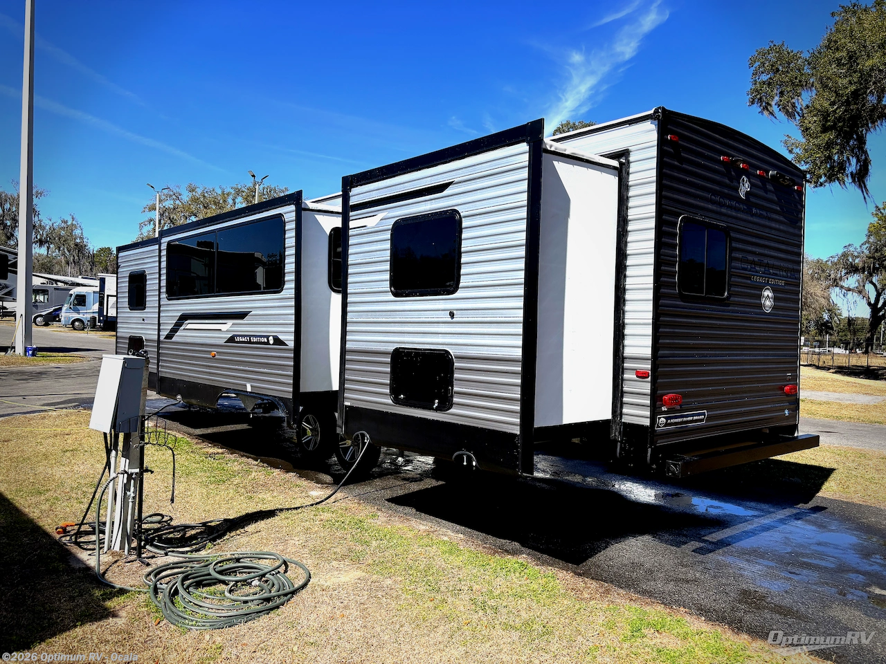 2026 Catalina Legacy Edition 343BHTS by Coachmen from Optimum RV - Ocala in Ocala, Florida