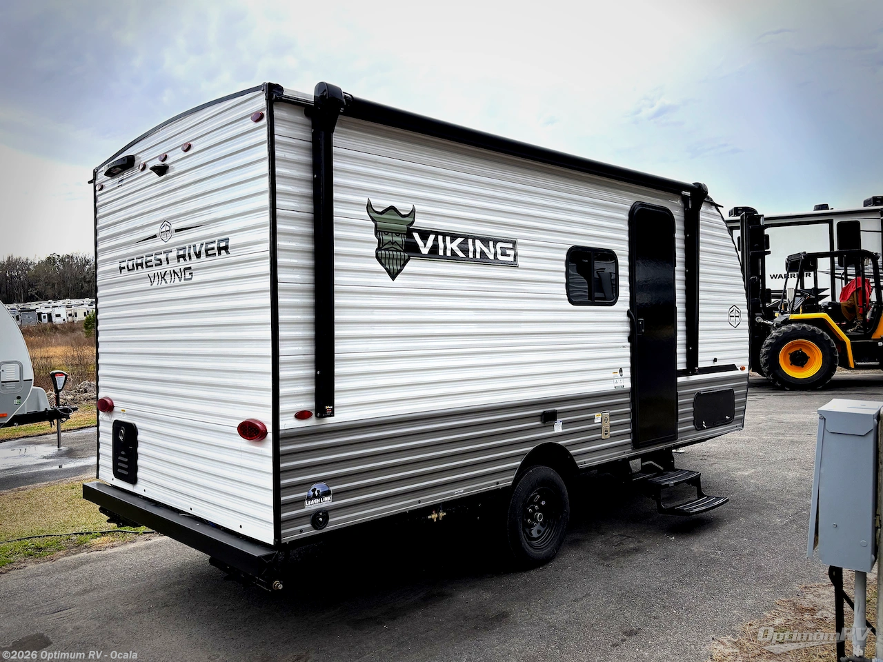 2026 Forest River Viking 3K Series 17BH - New Travel Trailer For Sale by Optimum RV - Ocala in Ocala, Florida features Awning