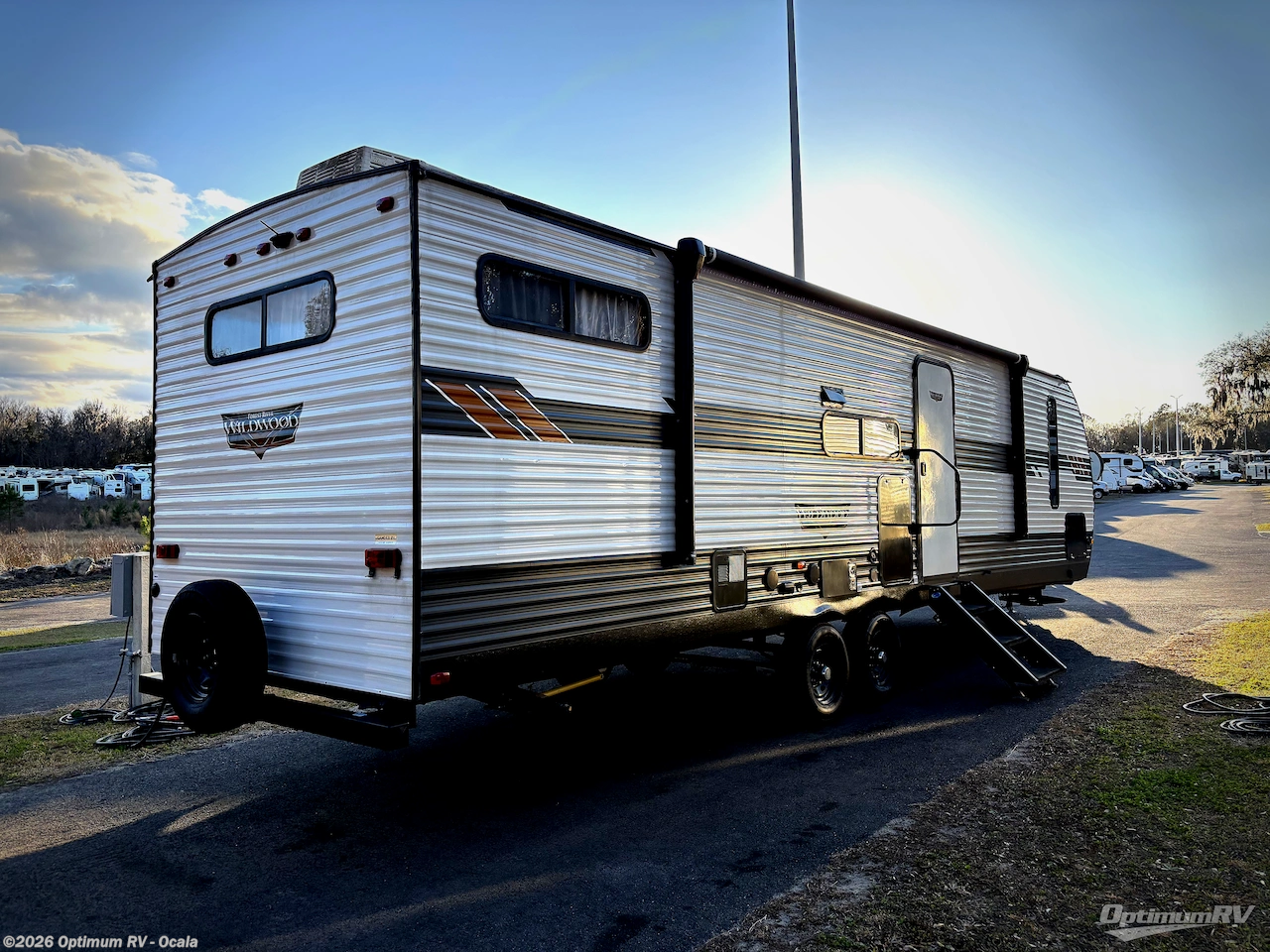 2022 Forest River Wildwood 29VBUD - Used Travel Trailer For Sale by Optimum RV - Ocala in Ocala, Florida features Slideout, Awning