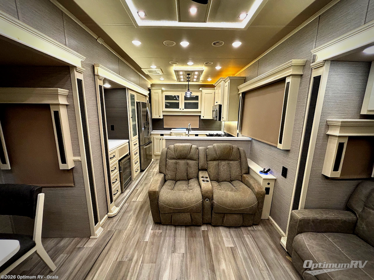 Used 2022 Vanleigh Beacon 41LKB available in Ocala, Florida