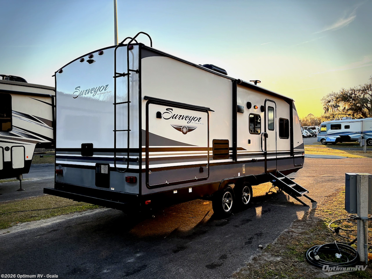 2018 Forest River Surveyor 243RBS - Used Travel Trailer For Sale by Optimum RV - Ocala in Ocala, Florida features Slideout, Awning
