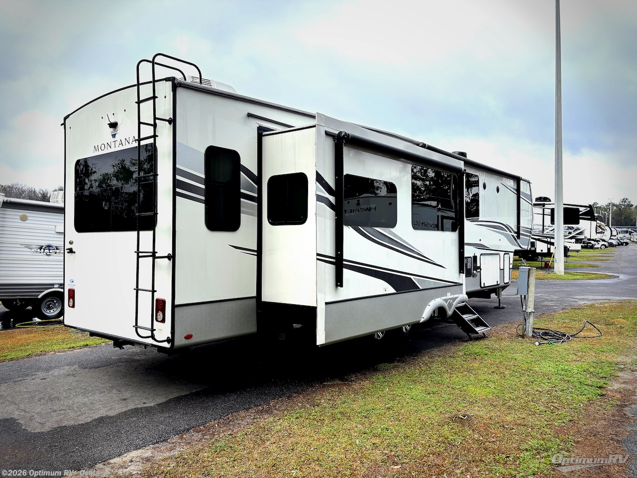 2022 Keystone Montana 3931FB - Used Fifth Wheel For Sale by Optimum RV - Ocala in Ocala, Florida features Awning, Slideout