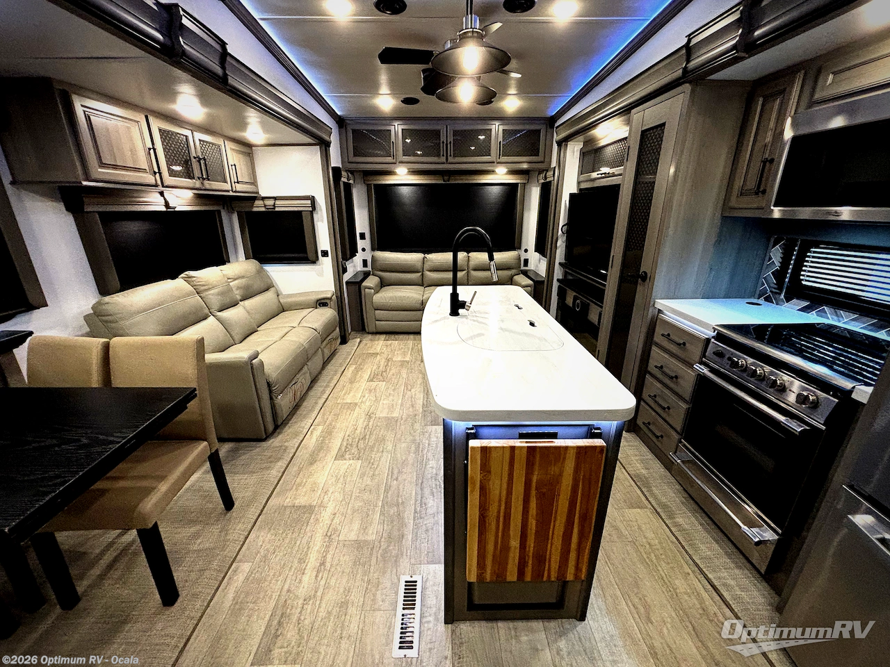 Used 2022 Keystone Montana 3931FB available in Ocala, Florida