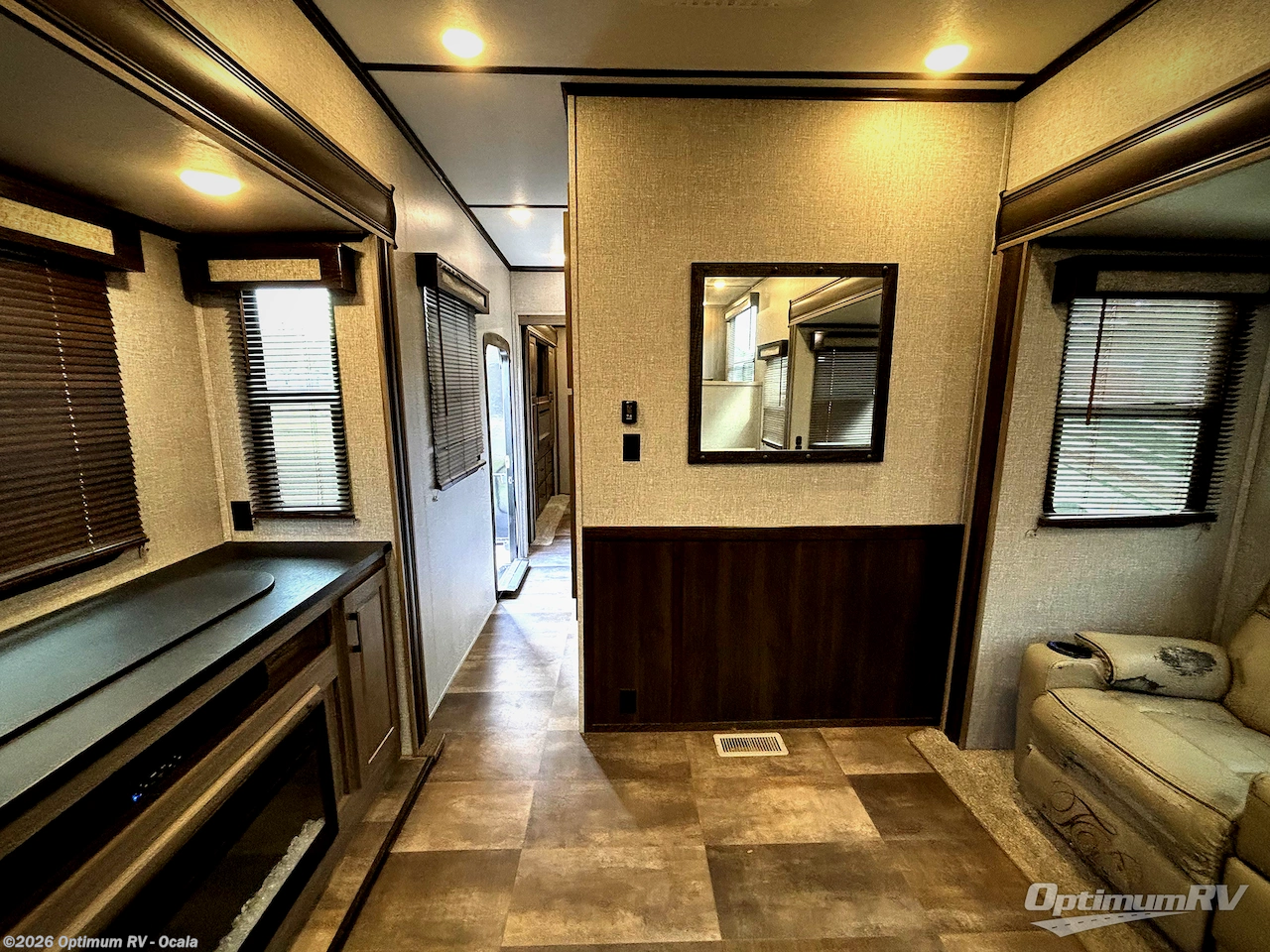 2020 CrossRoads Cameo CE4021FK - Used Fifth Wheel For Sale by Optimum RV - Ocala in Ocala, Florida features Slideout, Awning
