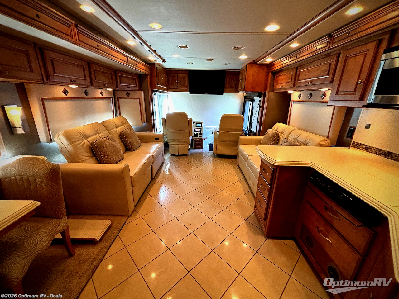 Used 2013 Itasca Meridian 36M available in Ocala, Florida