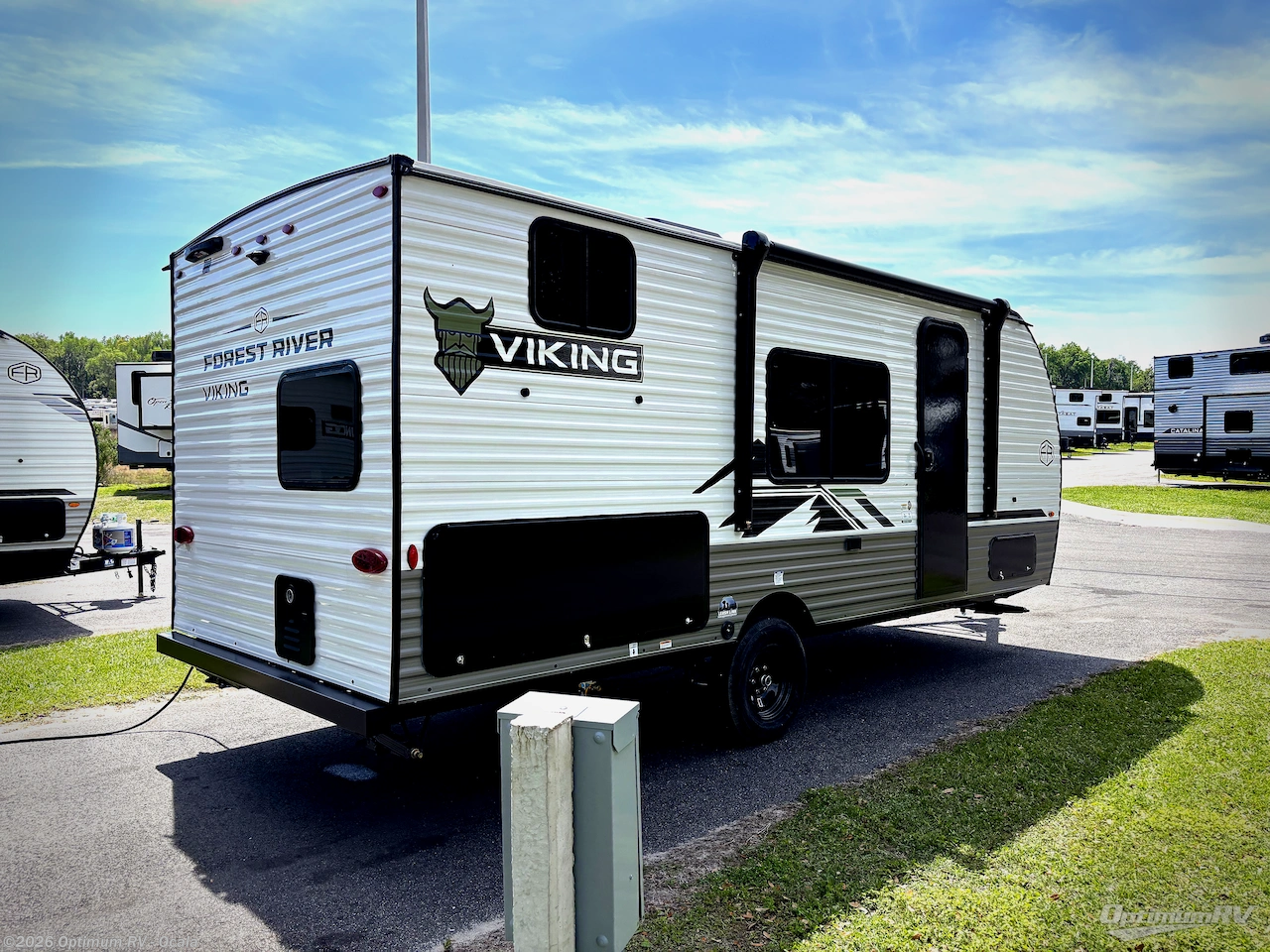 2026 Forest River Viking 4K Series 18BH - New Travel Trailer For Sale by Optimum RV - Ocala in Ocala, Florida features Awning