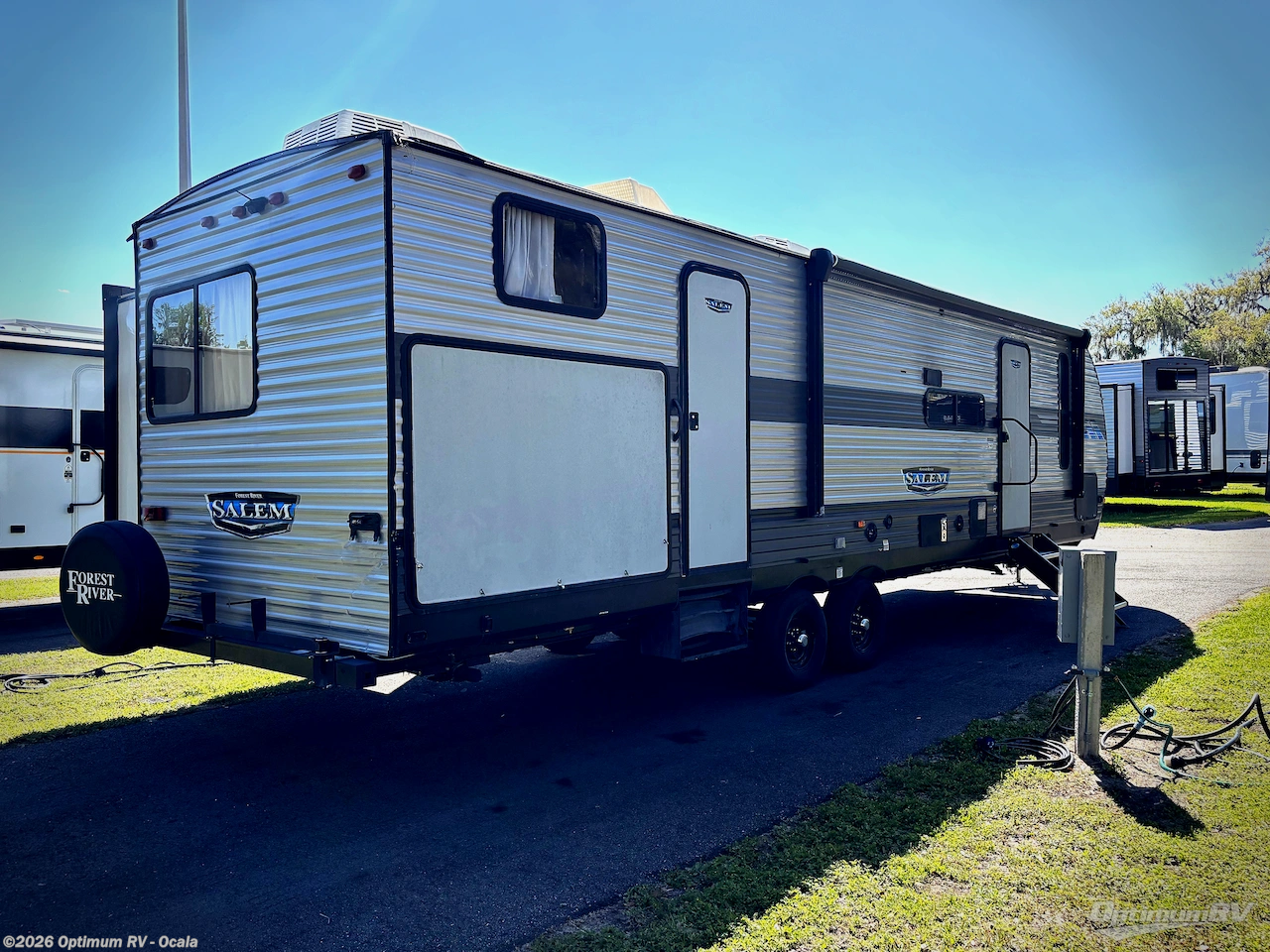 2021 Forest River Salem 36BHDS - Used Travel Trailer For Sale by Optimum RV - Ocala in Ocala, Florida features Slideout, Awning